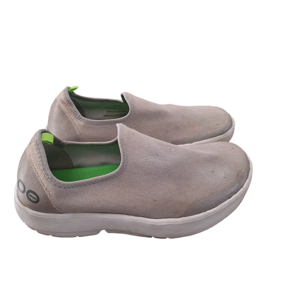 OOFOS OOmg Eezee Tan Khaki Canvas Slip On Recovery Sneakers Women's sz9